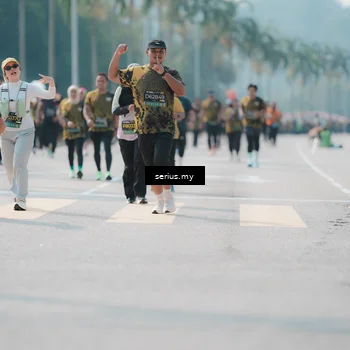 Runner Photo 6451733