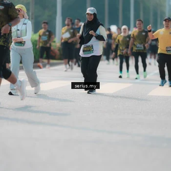 Runner Photo 6451774