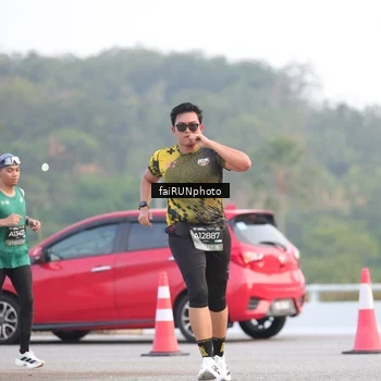 Runner Photo 6451779