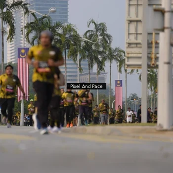 Runner Photo 6451781