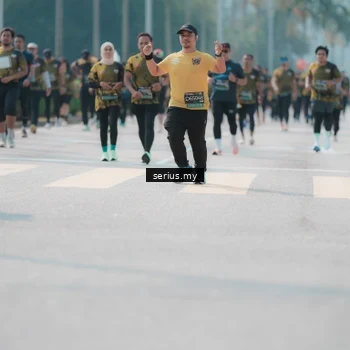 Runner Photo 6451786