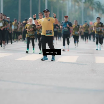 Runner Photo 6451791