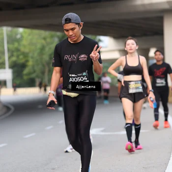 Runner Photo 6451792