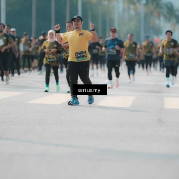 Runner Photo 6451795