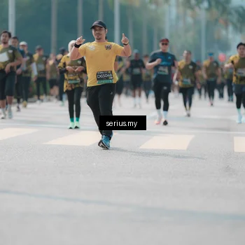 Runner Photo 6451797