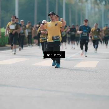 Runner Photo 6451806