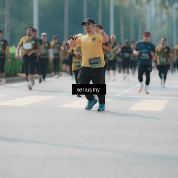 Runner Photo 6451807
