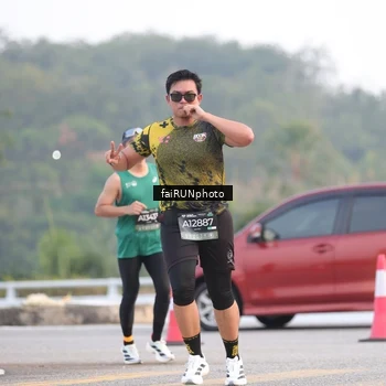 Runner Photo 6451809