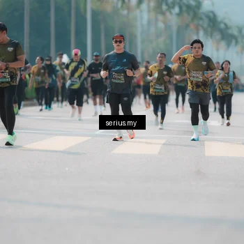 Runner Photo 6451820