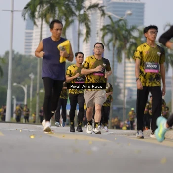 Runner Photo 6451823