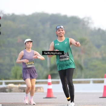 Runner Photo 6451842