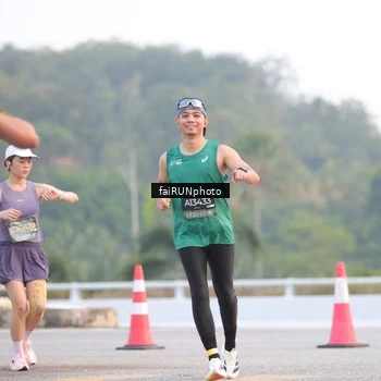 Runner Photo 6451847