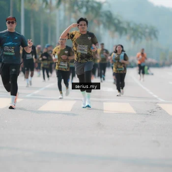 Runner Photo 6451848