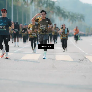 Runner Photo 6451856