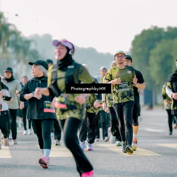 Runner Photo 6451859