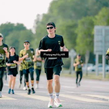 Runner Photo 6451860