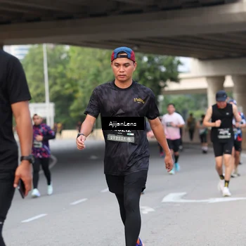 Runner Photo 6451873