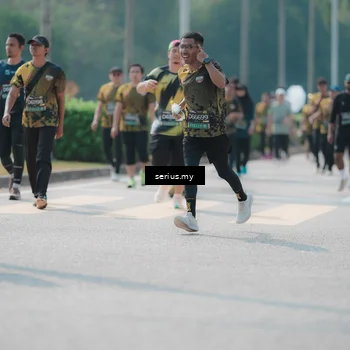 Runner Photo 6451887