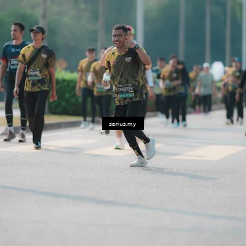 Runner Photo 6451891