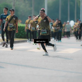 Runner Photo 6451892