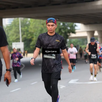 Runner Photo 6451903