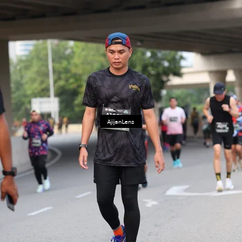 Runner Photo 6451905