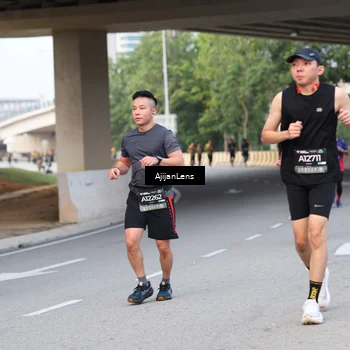 Runner Photo 6451908