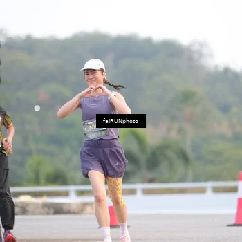 Runner Photo 6451913