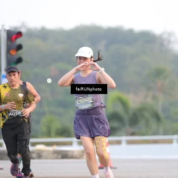 Runner Photo 6451923