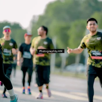 Runner Photo 6451924