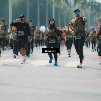Runner Photo 6451959