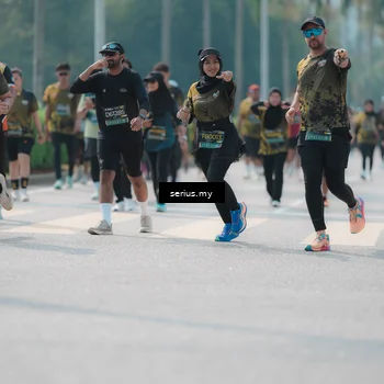 Runner Photo 6451975