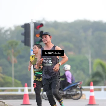 Runner Photo 6451980