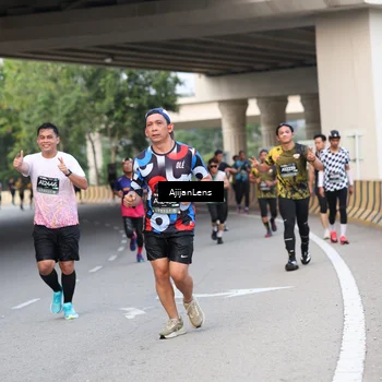 Runner Photo 6451982