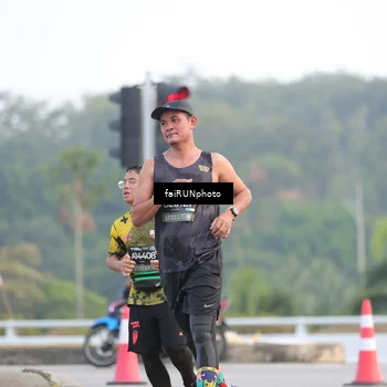 Runner Photo 6451983