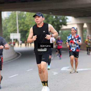 Runner Photo 6451990