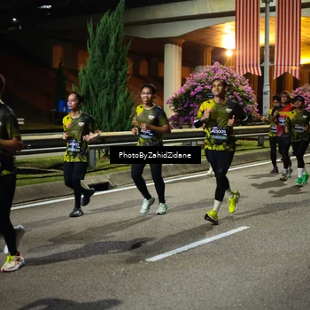Runner Photo 6452027
