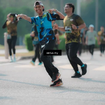 Runner Photo 6452066