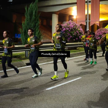 Runner Photo 6452099