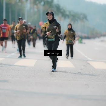 Runner Photo 6452109