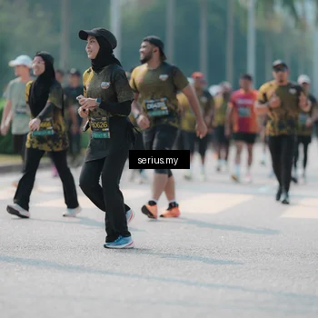 Runner Photo 6452133