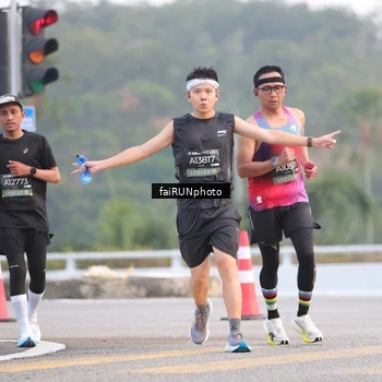 Runner Photo 6452180
