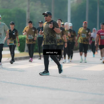 Runner Photo 6452186