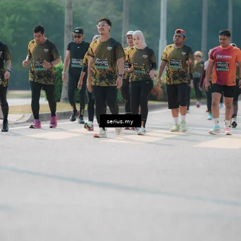 Runner Photo 6452202