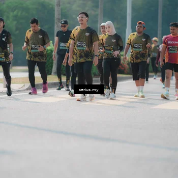 Runner Photo 6452206