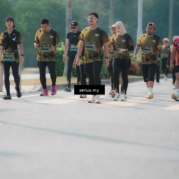 Runner Photo 6452210