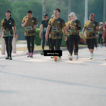Runner Photo 6452215