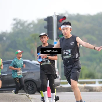Runner Photo 6452220