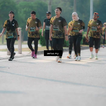 Runner Photo 6452234