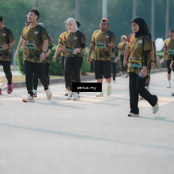 Runner Photo 6452239
